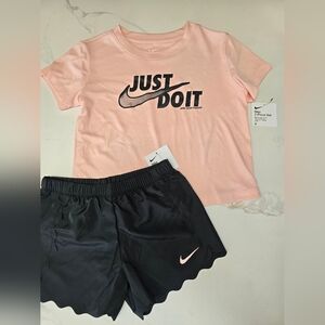 New Nike Peach Tee and Black Shorts Set Size 6